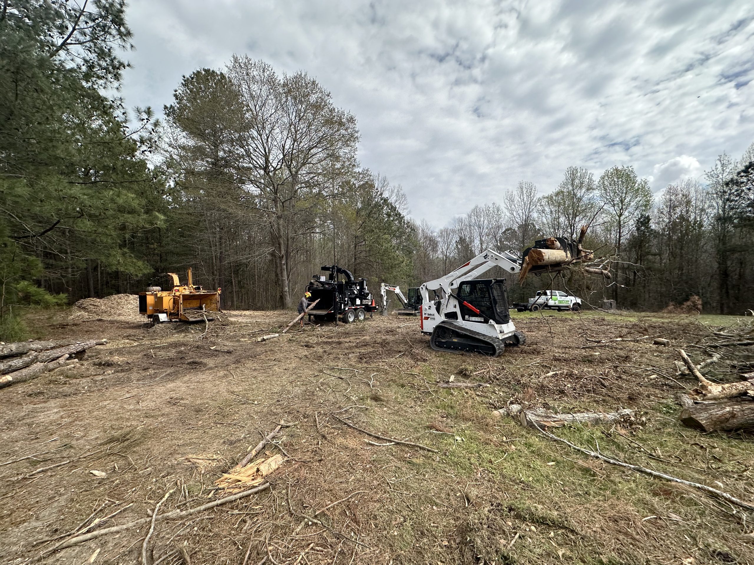 land clearing and lot clearing services